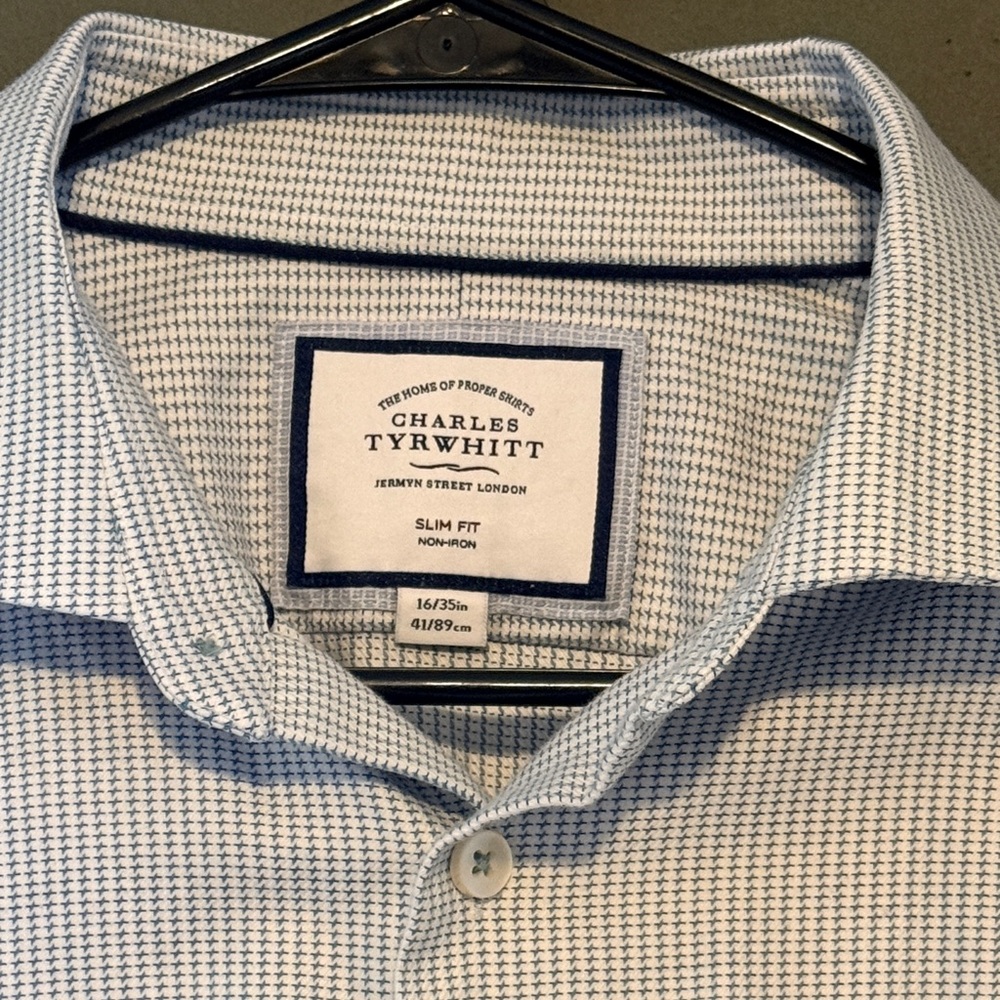 Charles Tyrwhitt Men's White and Green Check Shirt